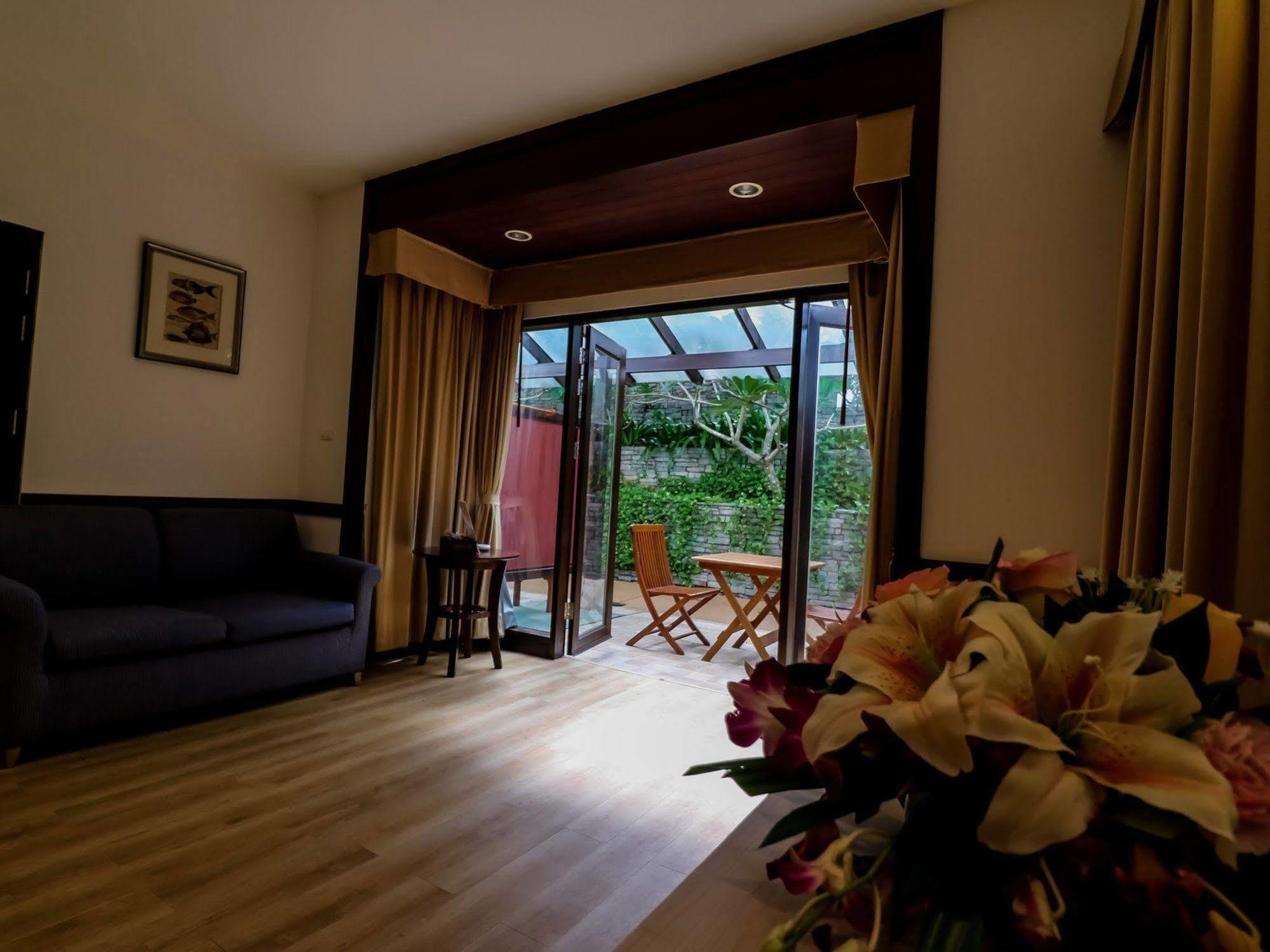 Nida Rooms Phuket Marina Rose Exteriér fotografie